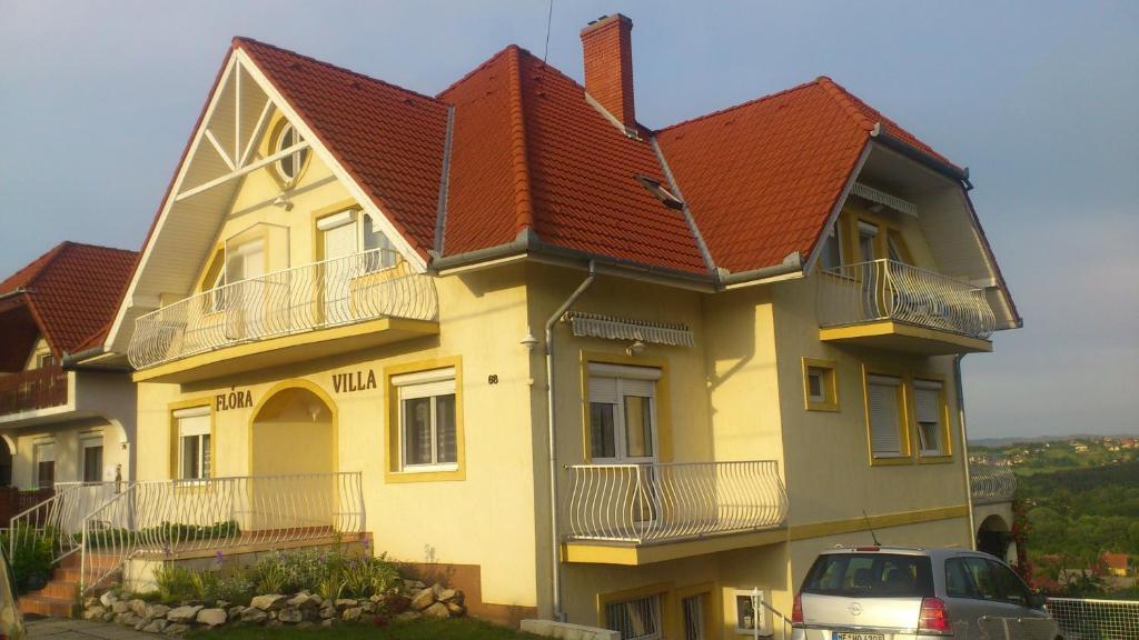 Flora Villa Heviz Luaran gambar